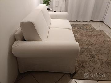Divano letto bianco seminuovo