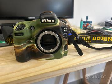 Macchina Fotografica Nikon D800 +  Obiettivo 50mm