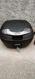 Bauletto GIVI completo di piastra e telaio,Benelli