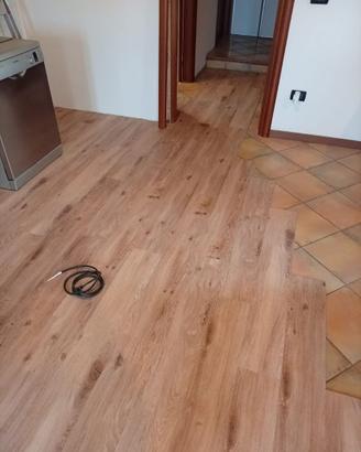 Pavimenti in poche ore, anche resistenti all'acqua