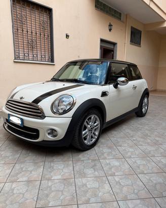 Mini cooper d r56 112 cv