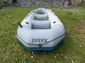 Motore Yamaha e gommone Intex