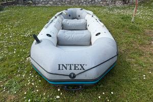 Motore Yamaha e gommone Intex