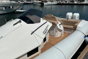 PY 100 Panamera