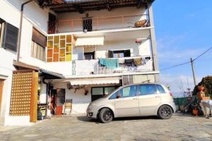 Ampia soluzione semindipendente con giardino e pot