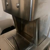 depuratore dispenser acqua refrigerata a colonna