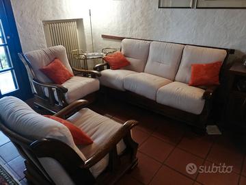 Salotto noce massello divano letto + 2 poltrone