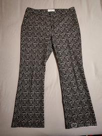 pantaloni Mango a zampa 
