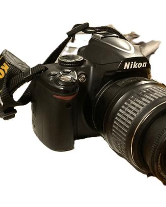 NIKON d3000 con 55 mm