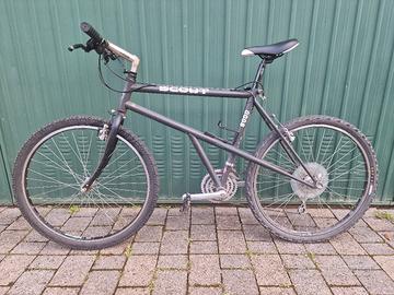 MTB VINTAGE Scout Racing 9000 - Full Deore LX