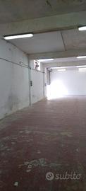 Magazzino 180 mq