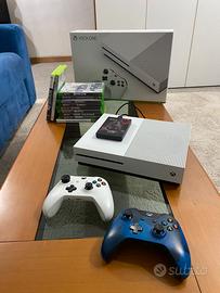 Xbox One + hard disk 2 tb