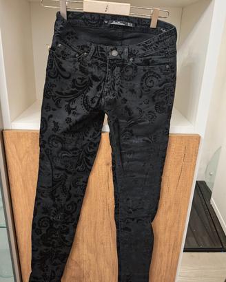 Pantaloni Zara Woman Neri in Velluto Devoré