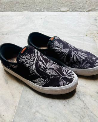 Adidas Unisex