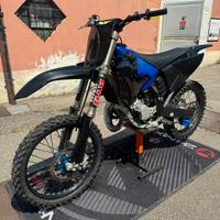 Yz 125 targata tripla omologazione
