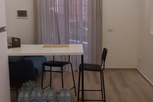 Bilocale ristrutturato, piano terra