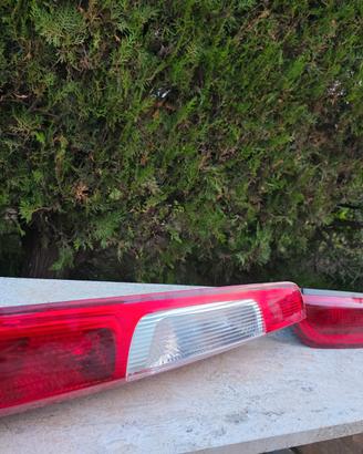 fari posteriori FORD FOCUS MK2