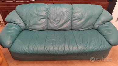 Divano con letto estraibile, pouf, poltrona