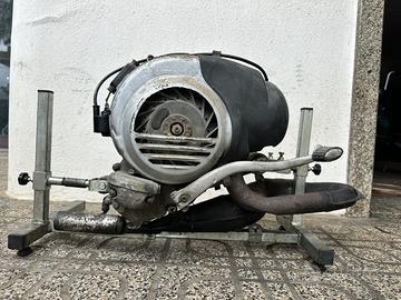 Blocco Motore Piaggio Vespa PX125 modello VNL3M
