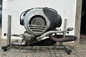 Blocco Motore Piaggio Vespa PX125 modello VNL3M