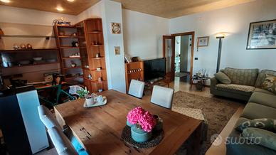 MAERNE-In centro, APP.con ingresso indip.+terrazza