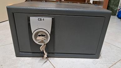 cassaforte ad incasso a muro