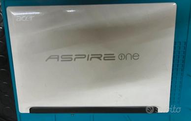 Acer aspire one