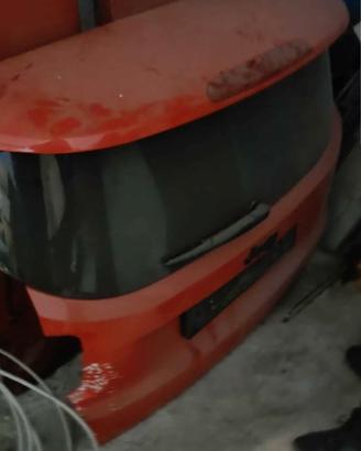 jeep Renegade portellone 