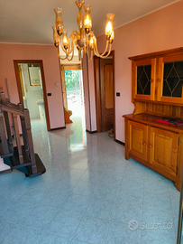 Appartamento semi arredato