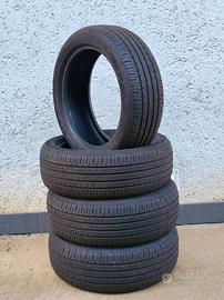 4 gomme 215/50 R18 96v 