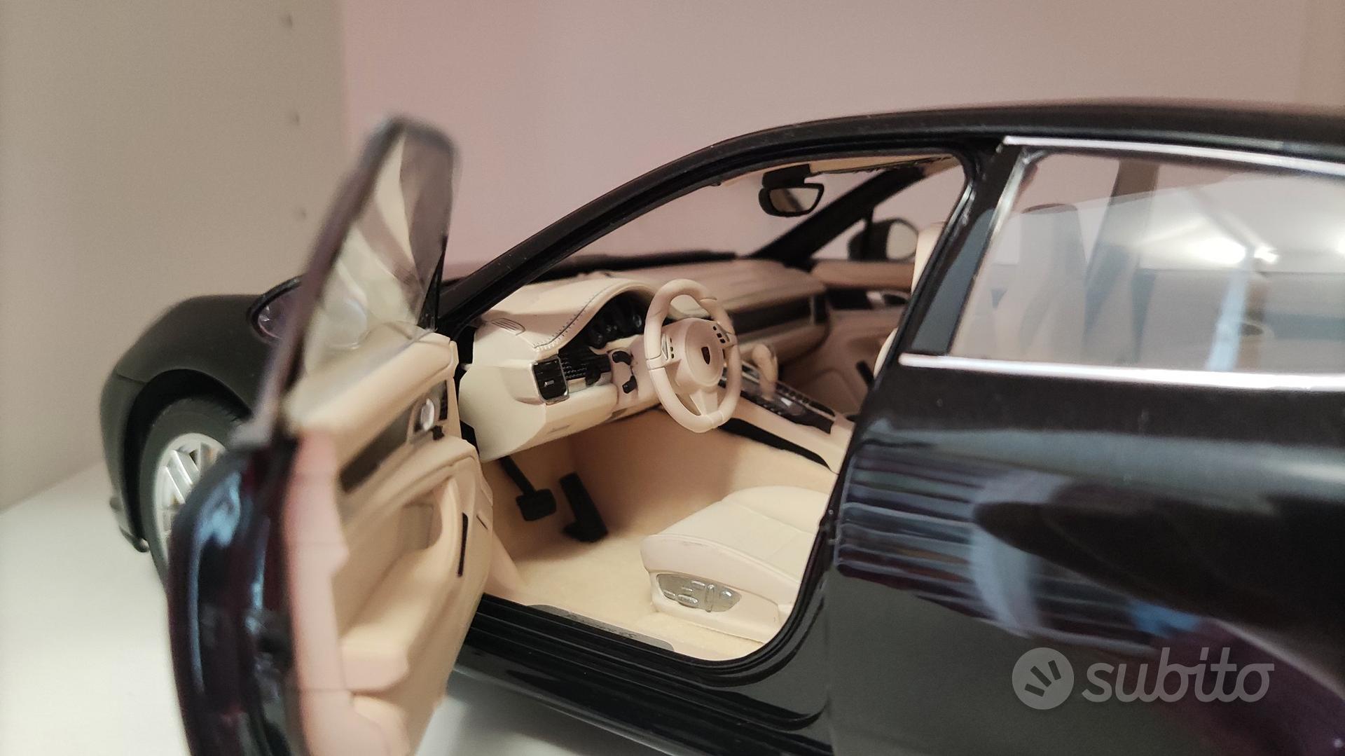Porsche Panamera 4S Norev 1/18 - Collection - Occasion