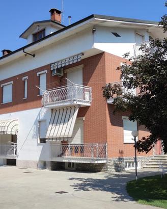 Villa + Capannone + Magazzino + Terreno + Rustico