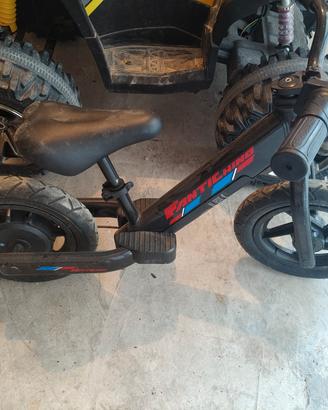 Bicicletta balance bike elettrica 