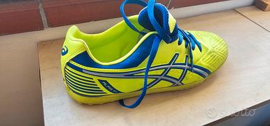 scarpe da calcetto numero 42