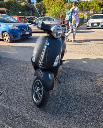  Vespa Primavera 50cc –  2023 Nero Opaco km 2300