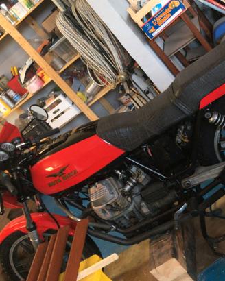 Moto Guzzi V35 Imola del 1982