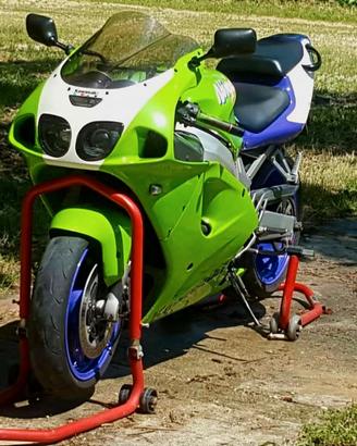 1996 | Kawasaki Ninja 750 ZX-7R