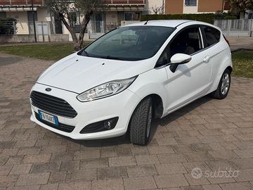 ford fiesta 2016