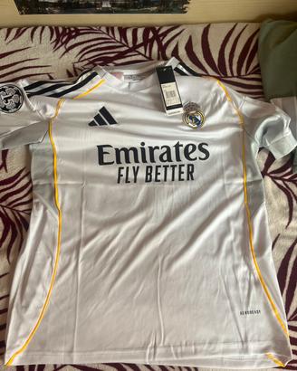 Maglia real madrid di Mbappe