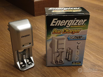 Caricabatterie Energizer Duo