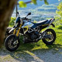 Aprilia Dorsoduro 750 depo