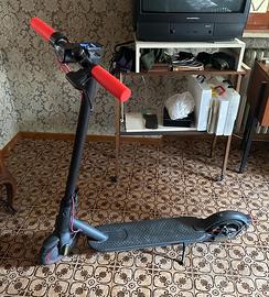 Monopattino Xiaomi Mi Pro 2