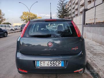 FIAT GRANDE PUNTO 1.4 STREET METANO 2015
