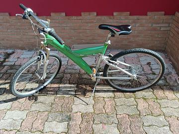 Mountain bike 26 pirinfarina in alluminio 