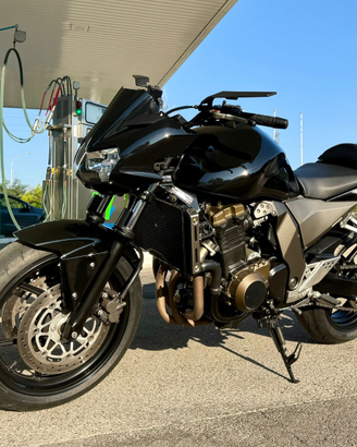 Kawasaki z750