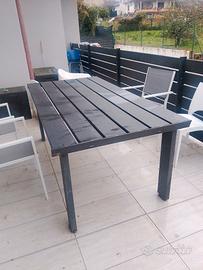 tavolo da esterno