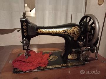 Macchina da cucine Singer antica
