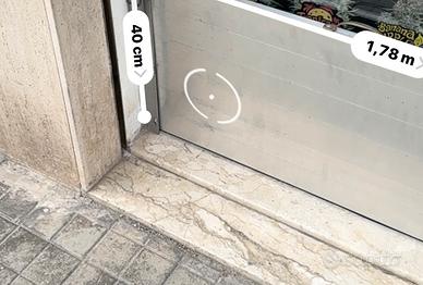 Paratia antiallagamento in alluminio su misura