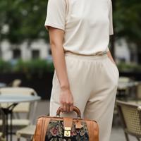 Mary Poppins style bag