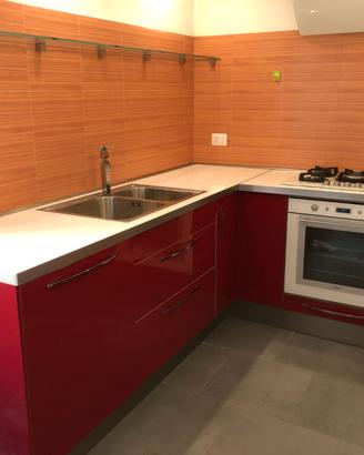 Cucina modulare/angolare completa